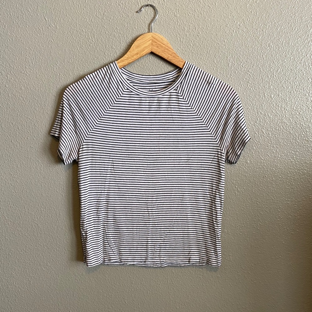 American Eagle Crop Tee